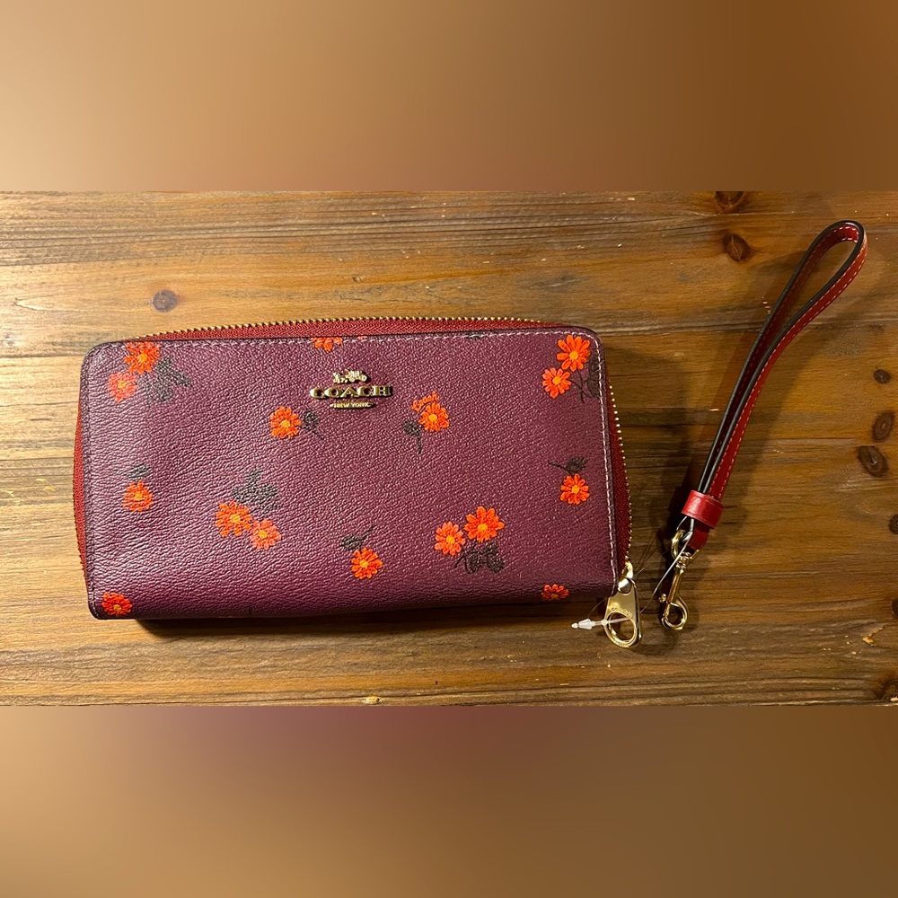 Coach Country Floral Phone Wallet w/ Wrist Strap